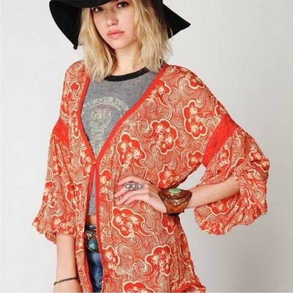 NWT Free People Crinkle Chiffon Kimono Swim Cover Up M/L - Picture 2 of 8